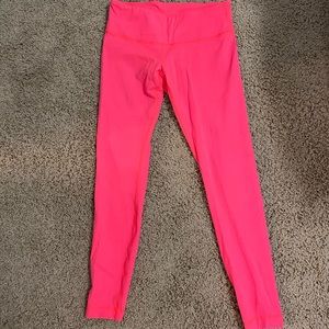 Hot Pink Lululemon leggings